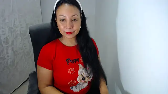 Snapshot of soyElena46 chatting on June 8, 2026, 12:06 pm soyElena46 online show from June 8, 2026, 12:06 pm
