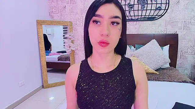 Snapshot of emily_clarkk_ chatting on January 17, 2026, 7:50 pm emily clarkk online show from January 17, 2026, 7:50 pm