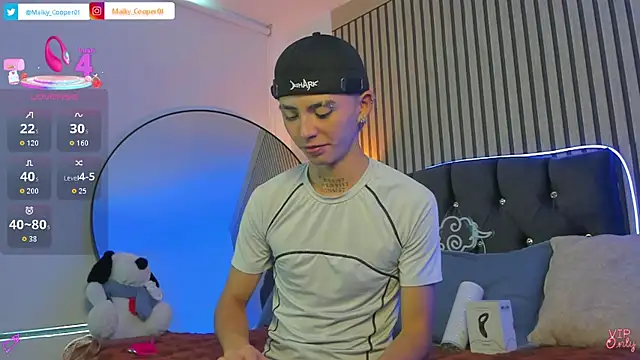 Snapshot of Maiky_Cooper01 chatting on July 13, 2026, 6:40 pm Maiky Cooper01 online show from July 13, 2026, 6:40 pm