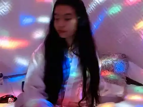 valentinajohnson18 online show from February 3, 2026, 2:53 am