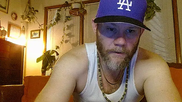 Snapshot of marcus_graves_13 chatting on March 11, 2026, 2:05 am marcus graves 13 online show from March 11, 2026, 2:05 am