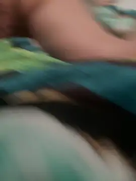 Snapshot of AverageSexFiends69 chatting on February 7, 2026, 2:47 pm AverageSexFiends69 online show from February 7, 2026, 2:47 pm