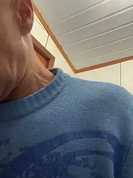 Snapshot of dogfrota chatting on April 27, 2026, 5:55 pm dogfrota online show from April 27, 2026, 5:55 pm