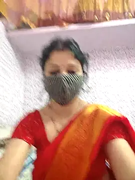 Priyaji7575 online show from March 11, 2026, 7:35 am