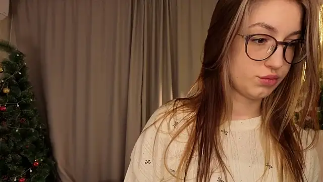 NicolaHulse online show from January 15, 2026, 4:38 am