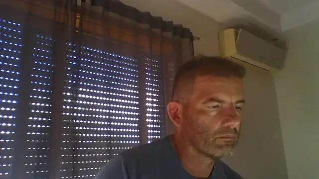 Snapshot of _grj1 chatting on August 4, 2026, 9:03 am grj1 online show from August 4, 2026, 9:03 am