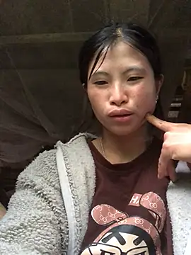 Snapshot of sun-shii chatting on May 1, 2026, 1:54 am sun-shii online show from May 1, 2026, 1:54 am