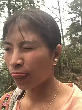 Snapshot of sun-shii chatting on March 6, 2026, 7:03 am sun-shii online show from March 6, 2026, 7:03 am