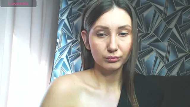 Snapshot of NikkiKiss___ chatting on February 14, 2026, 5:40 am NikkiKiss online show from February 14, 2026, 5:40 am