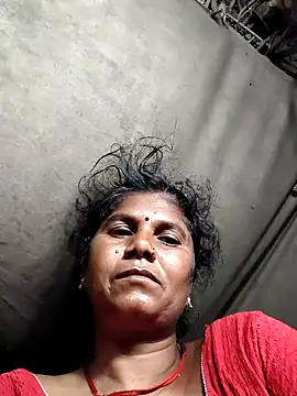 Snapshot of Hot_di97 chatting on July 27, 2026, 9:55 pm Hot di97 online show from July 27, 2026, 9:55 pm