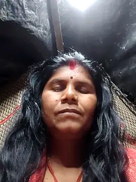 Hot di97 online show from February 17, 2026, 8:17 pm