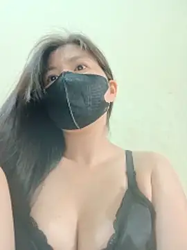 Snapshot of Lyly-68688 chatting on July 2, 2026, 2:23 am Lyly-68688 online show from July 2, 2026, 2:23 am