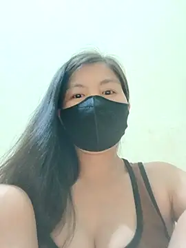 Lyly-68688 online show from April 23, 2026, 2:19 pm