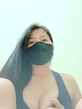 Lyly-68688 online show from May 1, 2026, 2:00 pm
