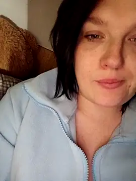 VelvetQueenXx online show from February 2, 2026, 4:06 pm