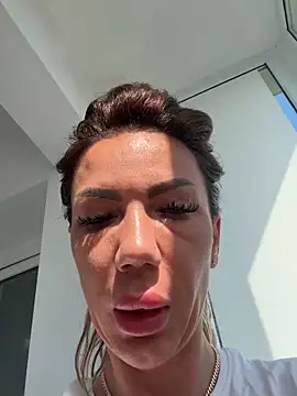 Snapshot of Missolevelvet chatting on March 16, 2026, 8:51 am Missolevelvet online show from March 16, 2026, 8:51 am