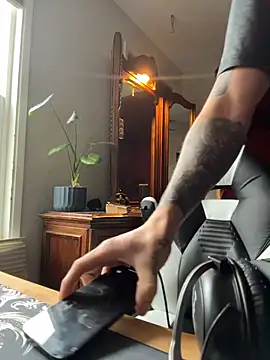 Snapshot of JoeyBlazy chatting on March 7, 2026, 11:32 pm JoeyBlazy online show from March 7, 2026, 11:32 pm