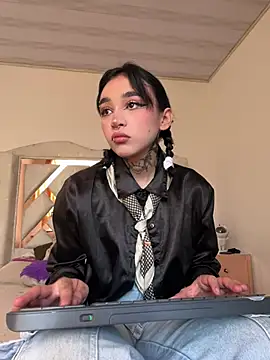 iriis online show from April 30, 2026, 8:05 pm