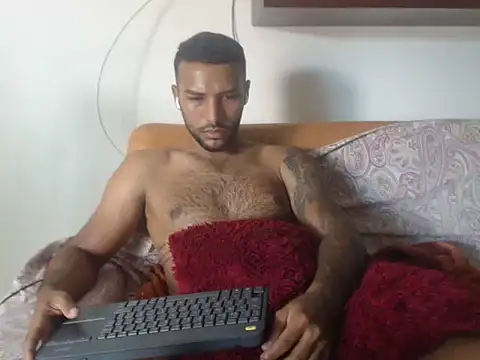 BlackWolfOficial online show from July 15, 2026, 8:16 pm