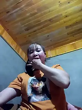 karara97 online show from March 8, 2026, 7:06 pm