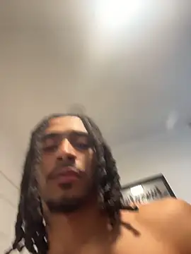 Snapshot of Mellyj053 chatting on February 11, 2026, 8:52 pm Mellyj053 online show from February 11, 2026, 8:52 pm