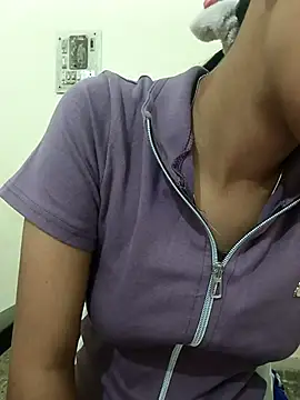 Snapshot of Aaradhna-_hoy chatting on March 6, 2026, 4:51 am Aaradhna- hoy online show from March 6, 2026, 4:51 am