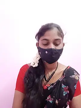 Snapshot of Tamil_Hot_RoyalQueen chatting on June 2, 2026, 5:24 pm Tamil Hot RoyalQueen online show from June 2, 2026, 5:24 pm