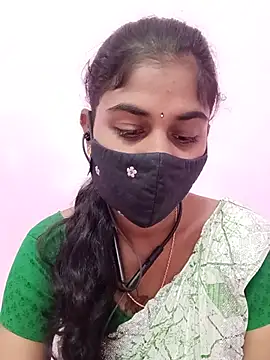 Snapshot of Tamil_Hot_RoyalQueen chatting on June 21, 2026, 4:40 am Tamil Hot RoyalQueen online show from June 21, 2026, 4:40 am