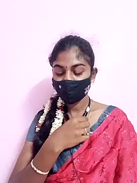 Tamil Hot RoyalQueen online show from April 30, 2026, 11:09 pm