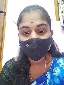 Tamil Hot RoyalQueen online show from April 2, 2026, 4:35 pm