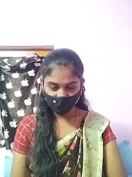 Tamil Hot RoyalQueen online show from March 13, 2026, 4:23 pm