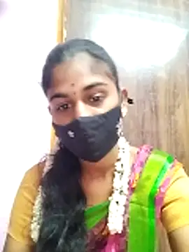 Tamil Hot RoyalQueen online show from April 28, 2026, 2:27 am