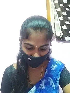 Tamil Hot RoyalQueen online show from April 3, 2026, 6:42 am