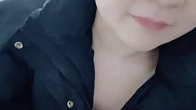 Snapshot of xixi_521 chatting on March 9, 2026, 12:41 pm xixi 521 online show from March 9, 2026, 12:41 pm