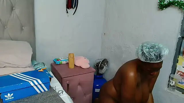Snapshot of MelowD_2 chatting on June 12, 2026, 2:59 pm MelowD 2 online show from June 12, 2026, 2:59 pm