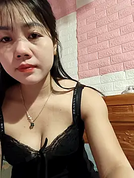 Snapshot of Ngocmai_lazdy chatting on February 23, 2026, 1:40 am Ngocmai lazdy online show from February 23, 2026, 1:40 am