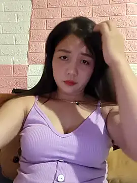 Snapshot of Ngocmai_lazdy chatting on March 19, 2026, 12:38 pm Ngocmai lazdy online show from March 19, 2026, 12:38 pm