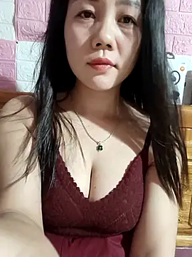 Snapshot of Ngocmai_lazdy chatting on June 13, 2026, 12:58 pm Ngocmai lazdy online show from June 13, 2026, 12:58 pm