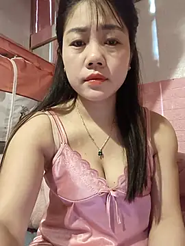 Snapshot of Ngocmai_lazdy chatting on February 19, 2026, 2:41 am Ngocmai lazdy online show from February 19, 2026, 2:41 am