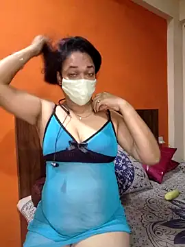 Snapshot of Sexy_bhabhi_011 chatting on February 2, 2026, 9:36 pm Sexy bhabhi 011 online show from February 2, 2026, 9:36 pm