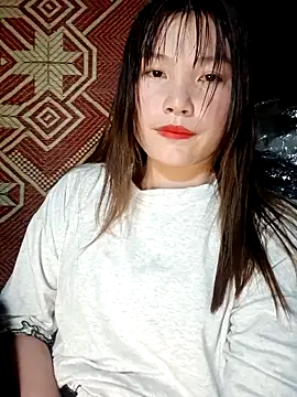 natra0033 online show from February 24, 2026, 12:39 pm