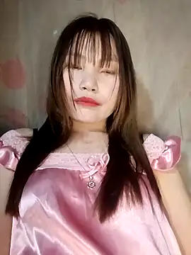 natra0033 online show from March 6, 2026, 1:06 pm