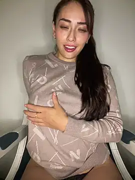 anny bianchy online show from February 9, 2026, 6:22 am