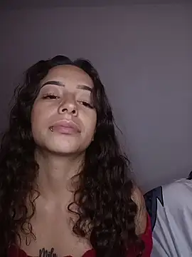 Snapshot of AlexxaAndRileyy chatting on March 6, 2026, 2:50 am AlexxaAndRileyy online show from March 6, 2026, 2:50 am