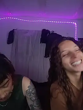 AlexxaAndRileyy online show from July 10, 2026, 12:54 am