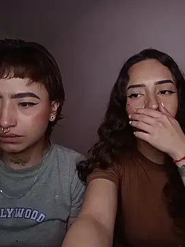 Snapshot of AlexxaAndRileyy chatting on March 14, 2026, 2:50 am AlexxaAndRileyy online show from March 14, 2026, 2:50 am