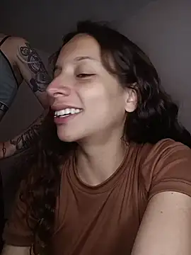 Snapshot of AlexxaAndRileyy chatting on February 27, 2026, 3:12 pm AlexxaAndRileyy online show from February 27, 2026, 3:12 pm