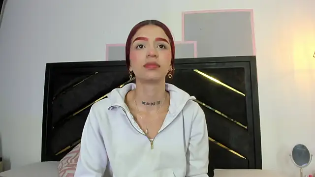 april jones05 online show from May 1, 2026, 12:43 pm