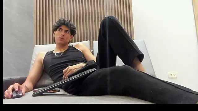 noahx valko online show from March 18, 2026, 2:48 am