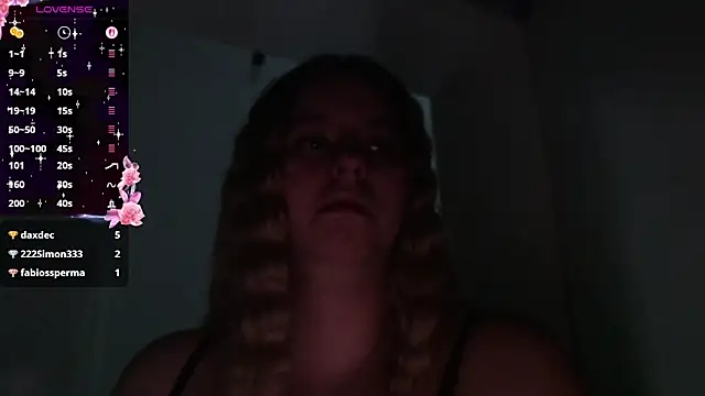 Mia lou05 online show from February 22, 2026, 8:10 pm